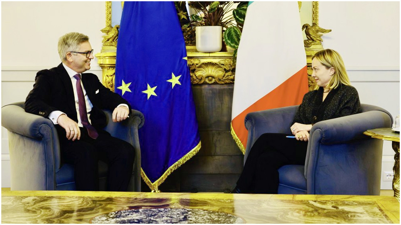 ইউরোপীয় ইউনিয়নের অভিন্ন আশ্রয় নীতির দ্রুত বাস্তবায়ন চায় ইতালি